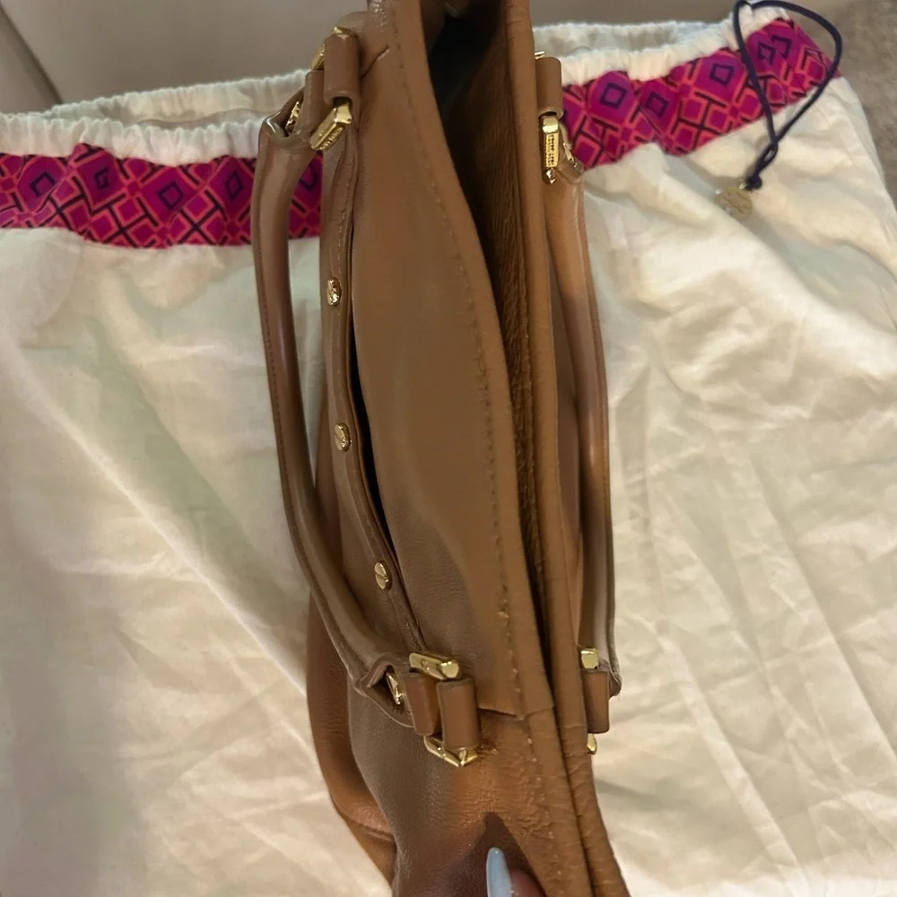 Tory Burch Amanda Leather Exterior Tote Bag